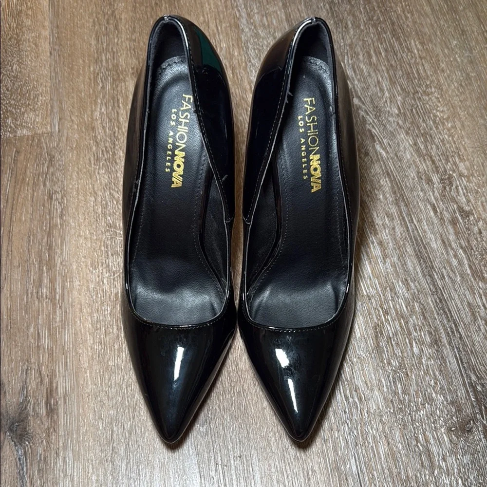 Fashion Nova Women’s Black Pointed Toe Stiletto Heels Size 8‎